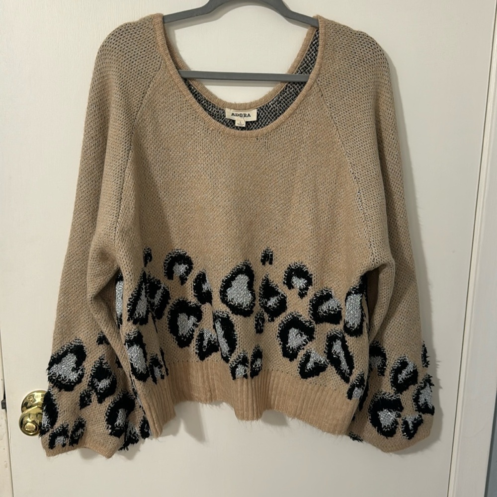 Adora new with tags tan and cheetah sweater